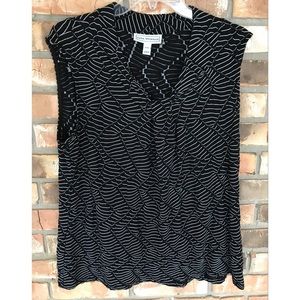 Dana Buchman Women’s Top     XXL